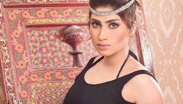 পাকিস্তানি মডেল খুনে গ্রেফতার হলেন তাঁরই ভাই ওয়াসিম পাকিস্তানি মডেল খুনে গ্রেফতার হলেন তাঁরই ভাই ওয়াসিম