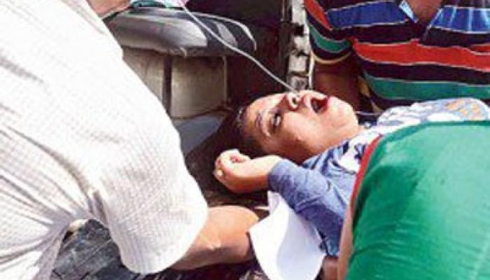 মহিলার মুখে ঘুসি কাণ্ডে এখনও অধরা মূল অভিযুক্ত তৃণমূল কাউন্সিলর মহিলার মুখে ঘুসি কাণ্ডে এখনও অধরা মূল অভিযুক্ত তৃণমূল কাউন্সিলর