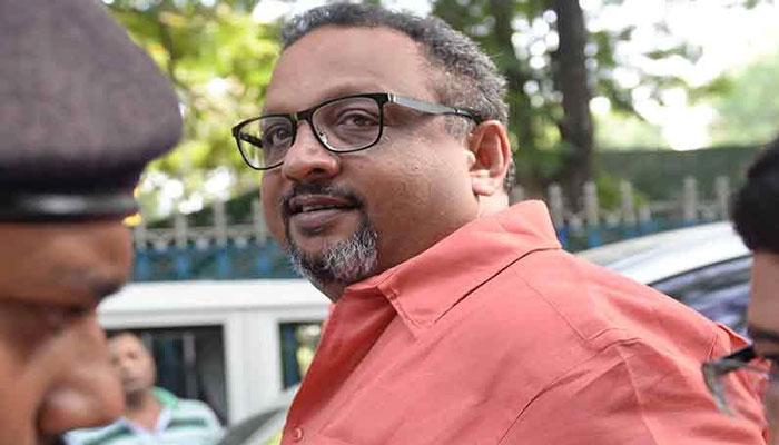 "দোষীদের আড়াল করতেই গ্রেফতারের পরিকল্পনা নারদা কর্তাকে!" "দোষীদের আড়াল করতেই গ্রেফতারের পরিকল্পনা নারদা কর্তাকে!"