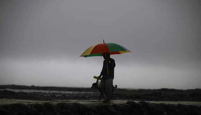 রাতভর একটানা বৃষ্টি রাতভর একটানা বৃষ্টি