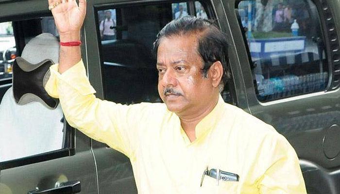 কেন্দ্র সরকারের উজ্জ্বল যোজনার অনুষ্ঠানে বিতর্ক কেন্দ্র সরকারের উজ্জ্বল যোজনার অনুষ্ঠানে বিতর্ক