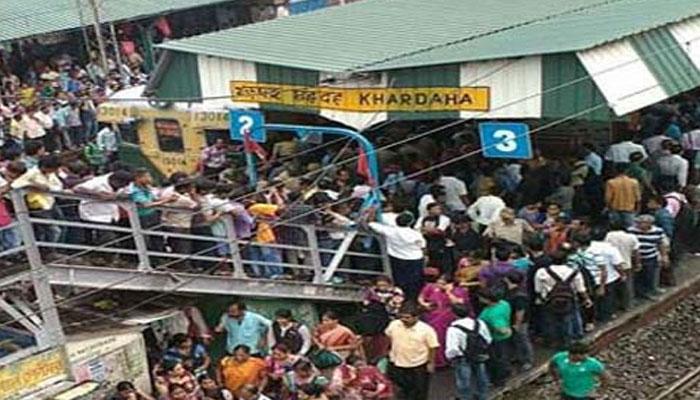 বেপরোয়া বাইক চালানোর প্রতিবাদ করায় মাথা ফাটিয়ে দেওয়া হল কলেজ ছাত্রের বেপরোয়া বাইক চালানোর প্রতিবাদ করায় মাথা ফাটিয়ে দেওয়া হল কলেজ ছাত্রের
