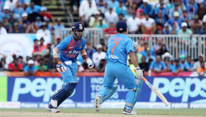 রাহুলের রথের চাকা বসিয়ে দিলেন 'ফিনিশার' ধোনি, ০-১ থেকে সমতায় ফিরতে আজ ফের নামছে ভারত রাহুলের রথের চাকা বসিয়ে দিলেন 'ফিনিশার' ধোনি, ০-১ থেকে সমতায় ফিরতে আজ ফের নামছে ভারত