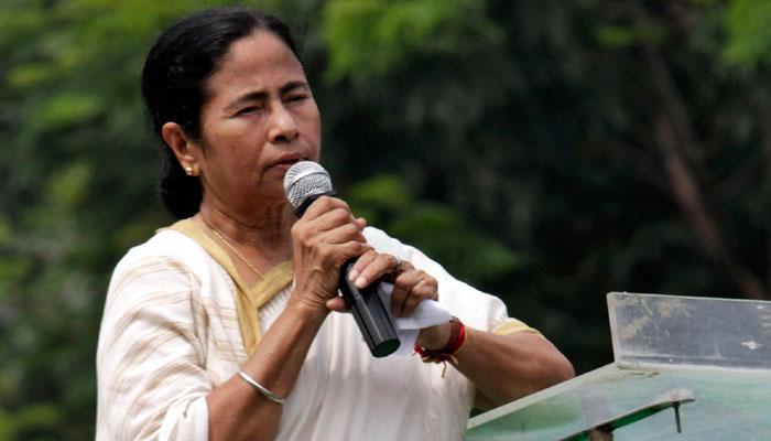 মুর্শিদাবাদ অগ্নিকাণ্ডের ঘটনায় অন্তর্ঘাত রয়েছে: মুখ্যমন্ত্রী মুর্শিদাবাদ অগ্নিকাণ্ডের ঘটনায় অন্তর্ঘাত রয়েছে: মুখ্যমন্ত্রী
