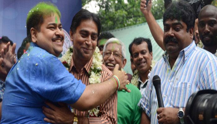 শাস্তি হতে পারে বাগান সহসচিব সৃঞ্জয় বসুর! শাস্তি হতে পারে বাগান সহসচিব সৃঞ্জয় বসুর!