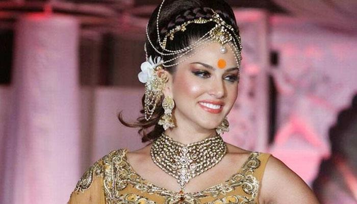 সানি লিওনই একমাত্র বলিউড ডিভা, যিনি এটা করতে পেরেছেন! সানি লিওনই একমাত্র বলিউড ডিভা, যিনি এটা করতে পেরেছেন!