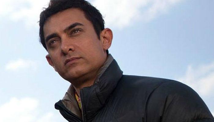 'সিক্রেট সুপারস্টারে' আমির খানের লুকটা দেখলে আপনি চমকাতে বাধ্য 'সিক্রেট সুপারস্টারে' আমির খানের লুকটা দেখলে আপনি চমকাতে বাধ্য