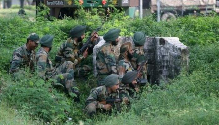 সেনা জঙ্গি সংঘর্ষে ফের অশান্ত কাশ্মীর সেনা জঙ্গি সংঘর্ষে ফের অশান্ত কাশ্মীর