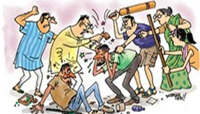 হাসপাতাল কর্মীকে মারধরের অভিযোগ রোগীর আত্মীয়দের বিরুদ্ধে হাসপাতাল কর্মীকে মারধরের অভিযোগ রোগীর আত্মীয়দের বিরুদ্ধে