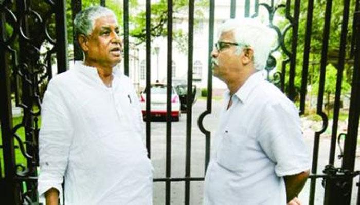 মুর্শিদাবাদ ও মালদহে ভাঙন এলাকা ঘুরে দেখলেন সুজন চক্রবর্তী ও আবদুল মান্নান মুর্শিদাবাদ ও মালদহে ভাঙন এলাকা ঘুরে দেখলেন সুজন চক্রবর্তী ও আবদুল মান্নান