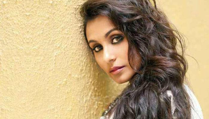 ভাইরাল হওয়া রানি মুখার্জির ছবিটা দেখেছেন? ভাইরাল হওয়া রানি মুখার্জির ছবিটা দেখেছেন?