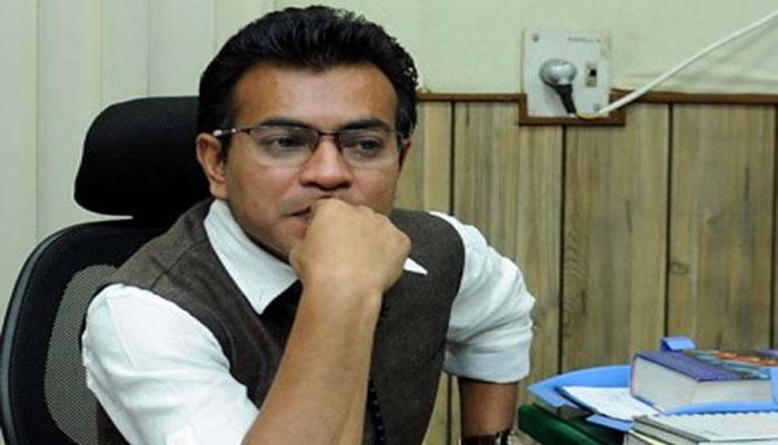 পিতৃহারা হলেন রুদ্রনীল ঘোষ পিতৃহারা হলেন রুদ্রনীল ঘোষ