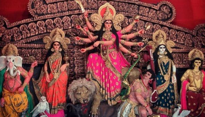 বিসর্জনের আগে সেরা ঠাকুরগুলি দেখার বিশেষ ব্যবস্থা রাজ্য সরকারের বিসর্জনের আগে সেরা ঠাকুরগুলি দেখার বিশেষ ব্যবস্থা রাজ্য সরকারের