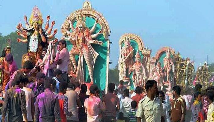 সরকারের অনুমান আজ রেড রোডে ৫০ হাজারের বেশি দর্শক আসবেন সরকারের অনুমান আজ রেড রোডে ৫০ হাজারের বেশি দর্শক আসবেন