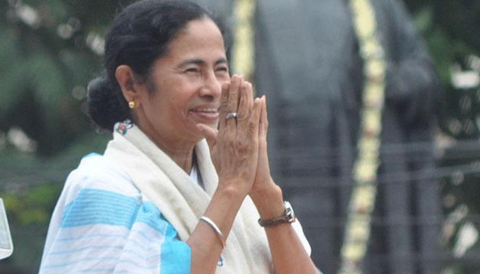 সিঙ্গুরে জমি ফেরতের দিন ঘোষণা করলেন মুখ্যমন্ত্রী সিঙ্গুরে জমি ফেরতের দিন ঘোষণা করলেন মুখ্যমন্ত্রী