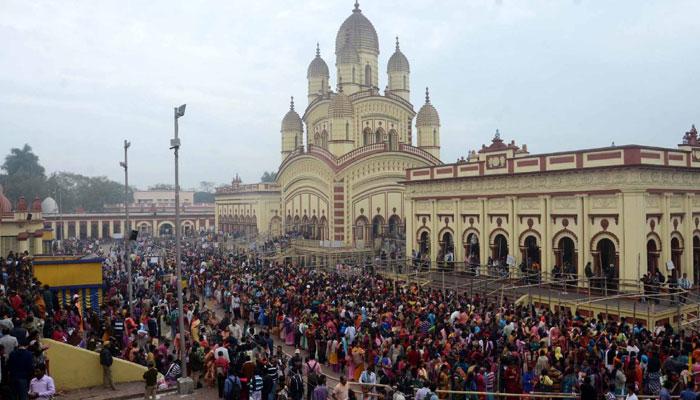 ঠাকুর রামকৃষ্ণের স্মৃতিবিজড়িত কালীতীর্থে দিনভর শক্তির আরাধনা ঠাকুর রামকৃষ্ণের স্মৃতিবিজড়িত কালীতীর্থে দিনভর শক্তির আরাধনা