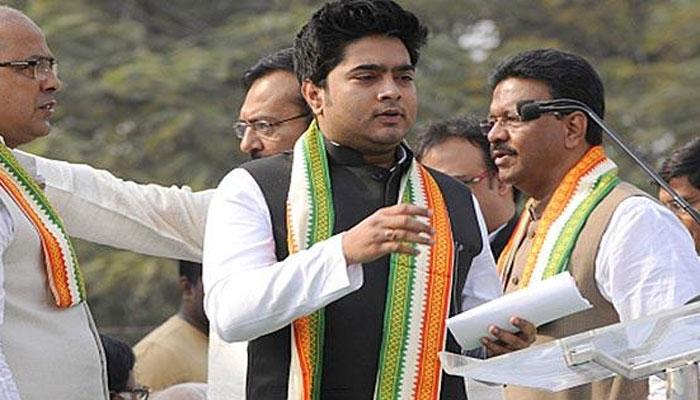 দুর্ঘটনার পর তাঁর পাশে থাকার জন্য অভিষেক কী দিচ্ছেন অনুরাগীদের জানেন? দুর্ঘটনার পর তাঁর পাশে থাকার জন্য অভিষেক কী দিচ্ছেন অনুরাগীদের জানেন?
