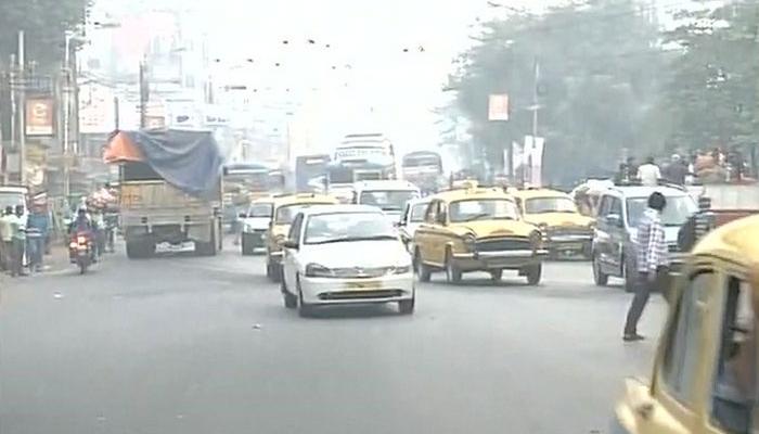 বামেদের ধর্মঘটে কর্মব্যস্ত কলকাতা, স্বাভাবিক জনজীবন বামেদের ধর্মঘটে কর্মব্যস্ত কলকাতা, স্বাভাবিক জনজীবন