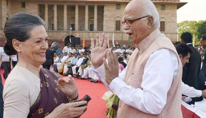 আডবাণী ফোন করলেন সনিয়াকে আডবাণী ফোন করলেন সনিয়াকে