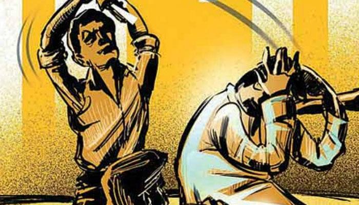 রক্ষকরাই যখন আক্রান্ত, তখন আমজনতার নিরাপত্তা কোথায়? রক্ষকরাই যখন আক্রান্ত, তখন আমজনতার নিরাপত্তা কোথায়?