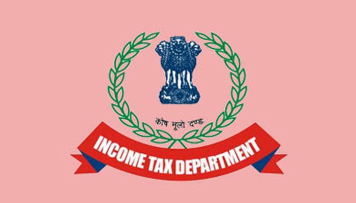 তামিলনাড়ুর মুখ্যসচিবের বাড়িতে আয়কর হানা তামিলনাড়ুর মুখ্যসচিবের বাড়িতে আয়কর হানা