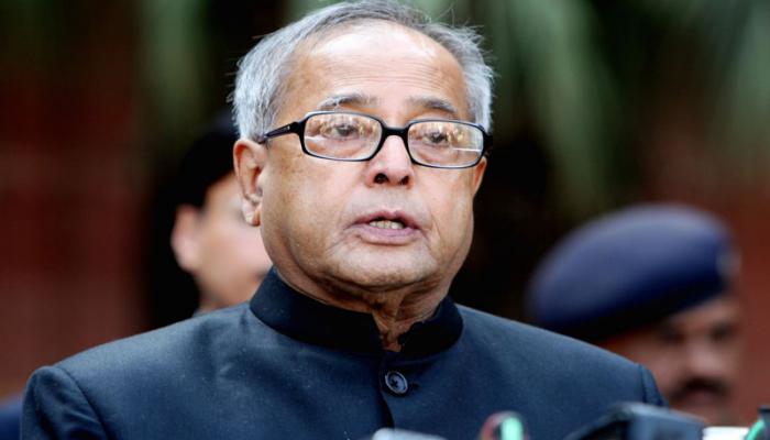 নোট বাতিল নিয়ে মুখ খুললেন রাষ্ট্রপতি! নোট বাতিল নিয়ে মুখ খুললেন রাষ্ট্রপতি!