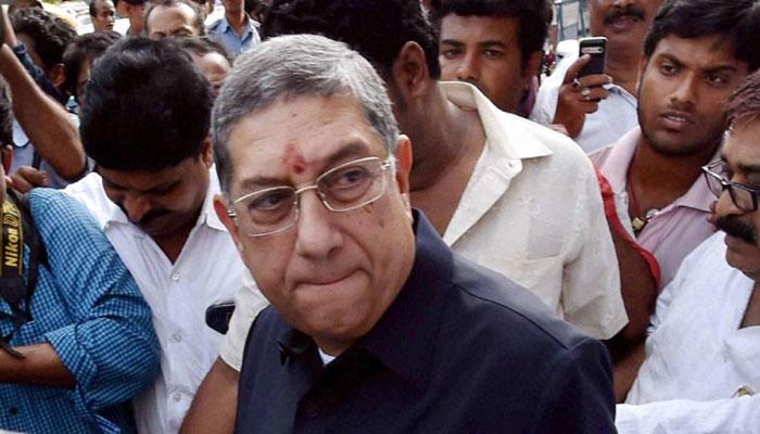 ফের বোর্ড সভাপতি হতে ঘুঁটি সাজাতে শুরু করেছেন শ্রীনিবাসন ফের বোর্ড সভাপতি হতে ঘুঁটি সাজাতে শুরু করেছেন শ্রীনিবাসন