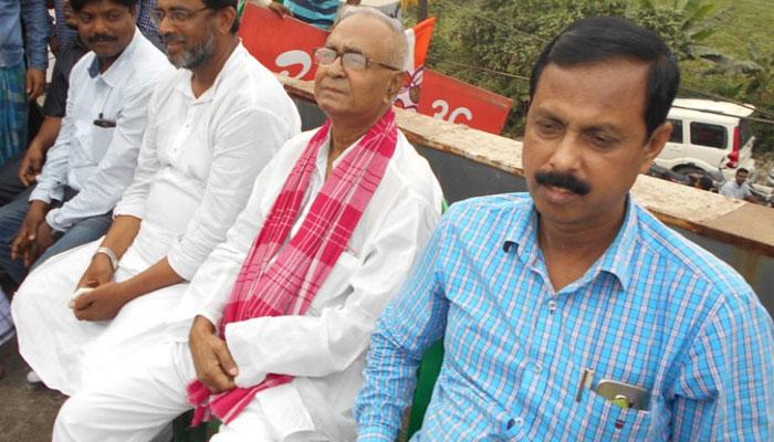 জমি দখল নিয়ে উত্তপ্ত ভাঙর, নিশানায় তৃণমূল নেতা আরাবুল জমি দখল নিয়ে উত্তপ্ত ভাঙর, নিশানায় তৃণমূল নেতা আরাবুল