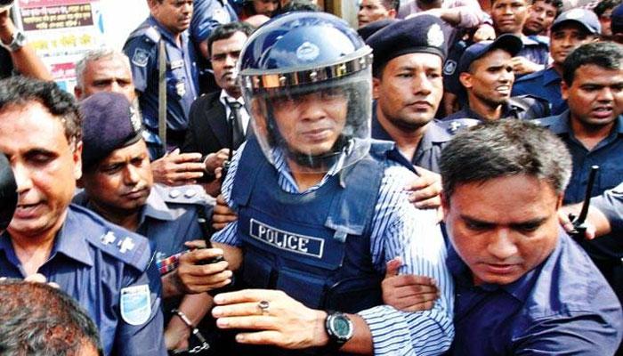 বাংলাদেশের কুখ্যাত নারায়ণগঞ্জ ৭ খুন মামলায় ২৬ জনের ফাঁসির হুকুম বাংলাদেশের কুখ্যাত নারায়ণগঞ্জ ৭ খুন মামলায় ২৬ জনের ফাঁসির হুকুম