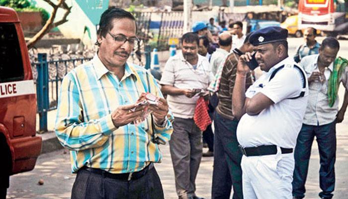 পুলিসের ভুঁড়ি কেন? প্রশ্ন তুলে হাইকোর্টের দায়ের জনস্বার্থ মামলা পুলিসের ভুঁড়ি কেন? প্রশ্ন তুলে হাইকোর্টের দায়ের জনস্বার্থ মামলা
