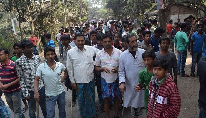 ফের অবরোধ শুরু ভাঙড়ে ফের অবরোধ শুরু ভাঙড়ে