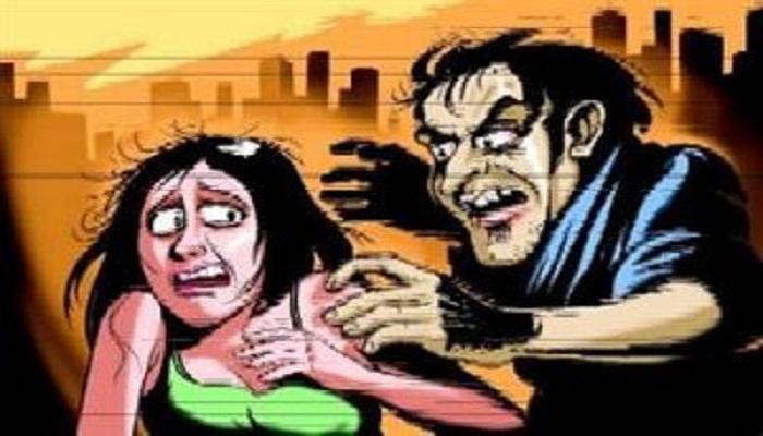 চলন্ত বাসে শ্লীলতাহানি, অভিযুক্ত জওয়ান গ্রেফতার চলন্ত বাসে শ্লীলতাহানি, অভিযুক্ত জওয়ান গ্রেফতার