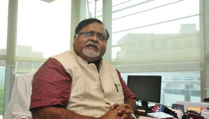 আসন্ন বাজেট অধিবেশনেই শিক্ষা বিল আনছে সরকার, জানালেন শিক্ষামন্ত্রী আসন্ন বাজেট অধিবেশনেই শিক্ষা বিল আনছে সরকার, জানালেন শিক্ষামন্ত্রী