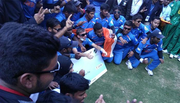 পাকিস্তানকে হারিয়ে দৃষ্টিহীনদের টি২০ বিশ্বকাপ জিতল ভারত পাকিস্তানকে হারিয়ে দৃষ্টিহীনদের টি২০ বিশ্বকাপ জিতল ভারত