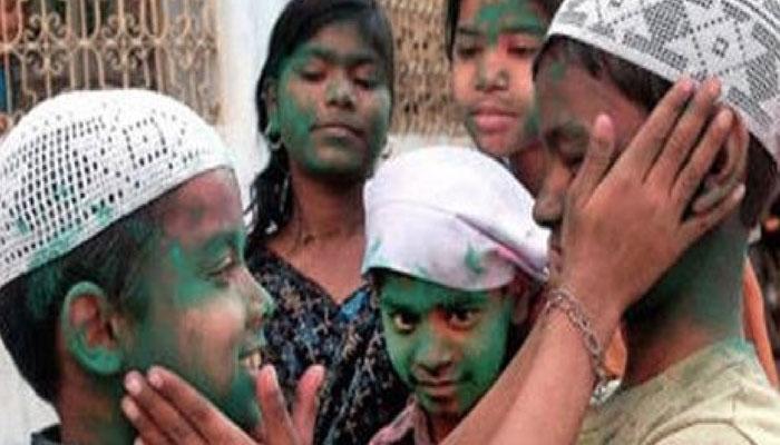 কড়া নিরাপত্তায় হোলি পালিত হল পাকিস্তানে কড়া নিরাপত্তায় হোলি পালিত হল পাকিস্তানে