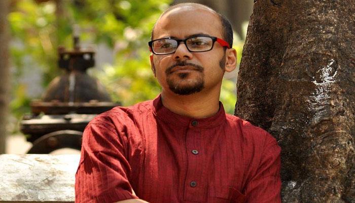 কবিতার জন্য নিশানায় কবি, এফআইআর দায়ের হল শ্রীজাতর বিরুদ্ধে কবিতার জন্য নিশানায় কবি, এফআইআর দায়ের হল শ্রীজাতর বিরুদ্ধে