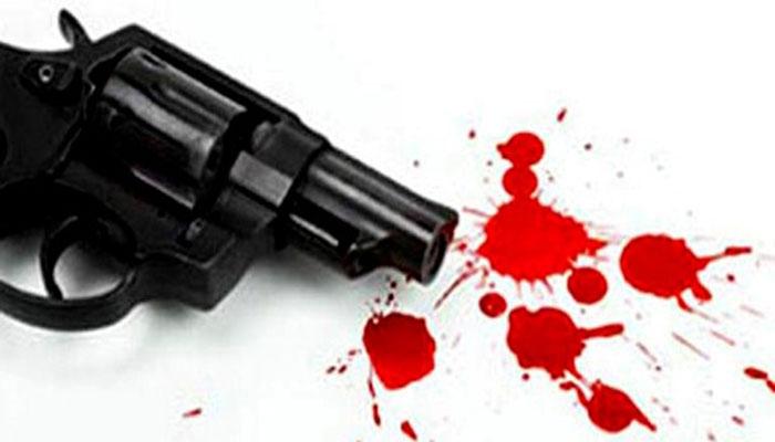 রাস্তা বিবাদে মুর্শিদাবাদের ডোমকলে গুলিবিদ্ধ ৪ রাস্তা বিবাদে মুর্শিদাবাদের ডোমকলে গুলিবিদ্ধ ৪