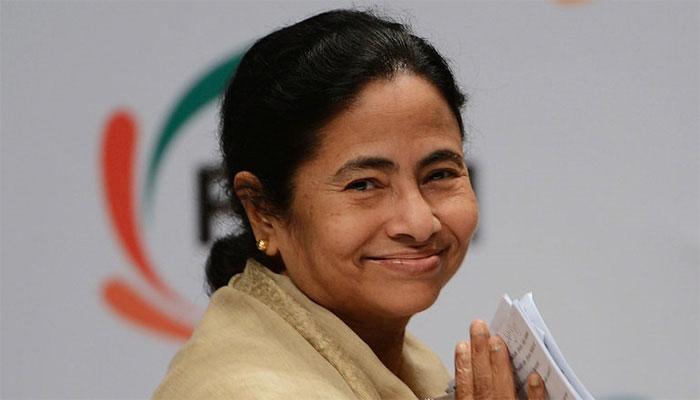 উত্পাদন শিল্পে লগ্নি টানতেই চিন সফরকে পাখির চোখ মমতার উত্পাদন শিল্পে লগ্নি টানতেই চিন সফরকে পাখির চোখ মমতার