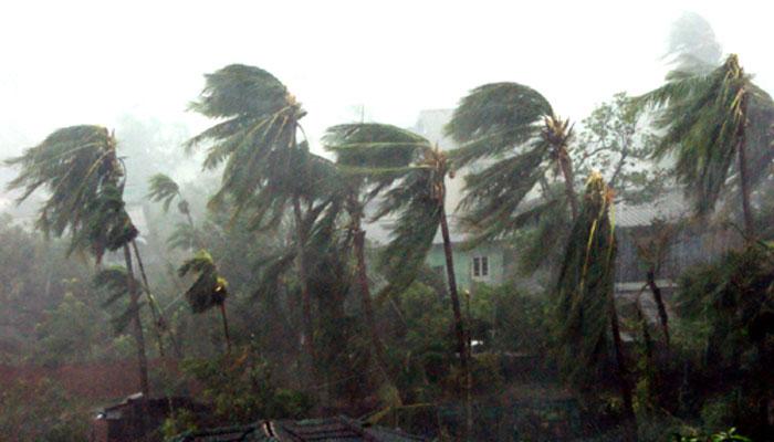 ঝড়বৃষ্টিতে বাড়ি চাপা পড়ে মুর্শিদাবাদে মৃত্যু হল দু'জনের ঝড়বৃষ্টিতে বাড়ি চাপা পড়ে মুর্শিদাবাদে মৃত্যু হল দু'জনের