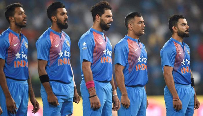 চ্যাম্পিয়ন্স ট্রফির জন্য ভারতীয় দল বেঁছে দিলেন মাইকেল ক্লার্ক চ্যাম্পিয়ন্স ট্রফির জন্য ভারতীয় দল বেঁছে দিলেন মাইকেল ক্লার্ক