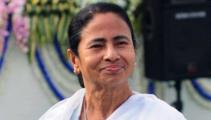 'বিজেপিতে যাবেন না', বাংলা থেকে বিজেপি হঠানোর ডাক মুখ্যমন্ত্রীর 'বিজেপিতে যাবেন না', বাংলা থেকে বিজেপি হঠানোর ডাক মুখ্যমন্ত্রীর