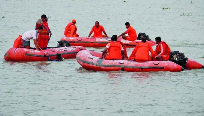 হুগলির তেলিনীপাড়ায় জেটি বিপর্যয়ে মৃতের সংখ্যা বেড়ে ১১ হুগলির তেলিনীপাড়ায় জেটি বিপর্যয়ে মৃতের সংখ্যা বেড়ে ১১