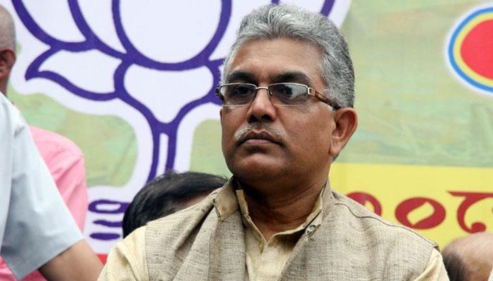 রায়গঞ্জের রাস্তায় হেলমেট ছাড়া বাইক বিহার দিলীপ ঘোষের রায়গঞ্জের রাস্তায় হেলমেট ছাড়া বাইক বিহার দিলীপ ঘোষের