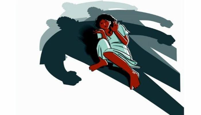 আম পাড়তে বাধা; মহিলাকে ধর্ষণ করে খুনের চেষ্টার অভিযোগ আম পাড়তে বাধা; মহিলাকে ধর্ষণ করে খুনের চেষ্টার অভিযোগ