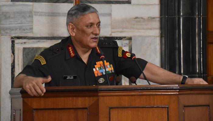 কাশ্মীর নিয়ে 'নোংরা লড়াই' চালাচ্ছে পাকিস্তান, তাই লড়াইয়ের পন্থা পরিবর্তন করতে হবে : বিপিন রাওয়াত কাশ্মীর নিয়ে 'নোংরা লড়াই' চালাচ্ছে পাকিস্তান, তাই লড়াইয়ের পন্থা পরিবর্তন করতে হবে : বিপিন রাওয়াত