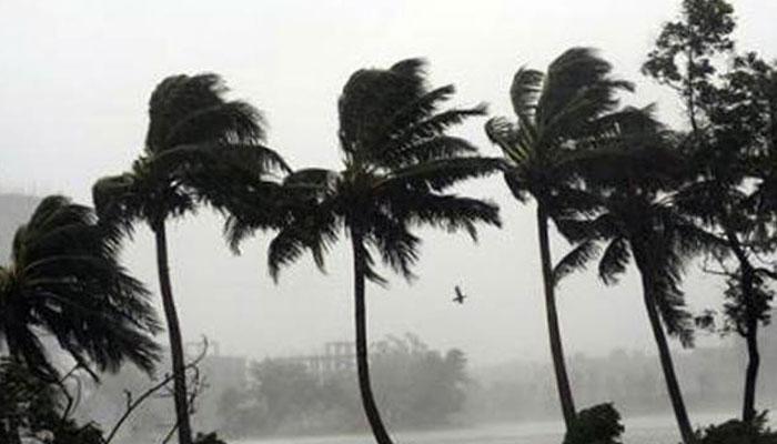 ঘূর্ণিঝড় মোরার প্রভাব কতটা পড়বে রাজ্যে? ঘূর্ণিঝড় মোরার প্রভাব কতটা পড়বে রাজ্যে?