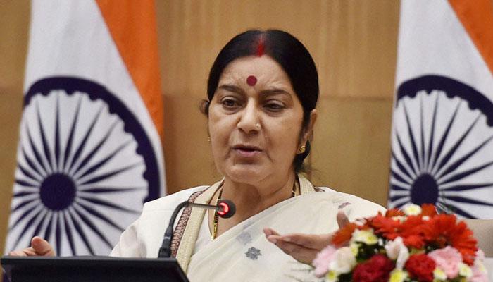 'সন্ধি আর সন্ত্রাস একসঙ্গে হয় না', পাকিস্তানকে বার্তা বিদেশমন্ত্রী সুষমা স্বরাজের 'সন্ধি আর সন্ত্রাস একসঙ্গে হয় না', পাকিস্তানকে বার্তা বিদেশমন্ত্রী সুষমা স্বরাজের