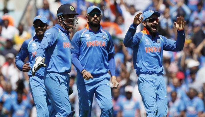 দক্ষিণ আফ্রিকাকে হারিয়ে চ্যাম্পিয়ন্স ট্রফির সেমিফাইনালে ভারত দক্ষিণ আফ্রিকাকে হারিয়ে চ্যাম্পিয়ন্স ট্রফির সেমিফাইনালে ভারত
