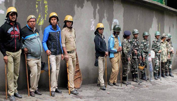 যৌথ ফোরামের ডাকে উত্তরবঙ্গের চার জেলায় চলছে ধর্মঘট যৌথ ফোরামের ডাকে উত্তরবঙ্গের চার জেলায় চলছে ধর্মঘট