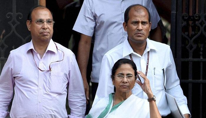 আগুন নিয়ে খেলবেন না, বিদেশ সফরে যাওয়ার সময় মোর্চাকে বার্তা মুখ্যমন্ত্রীর আগুন নিয়ে খেলবেন না, বিদেশ সফরে যাওয়ার সময় মোর্চাকে বার্তা মুখ্যমন্ত্রীর